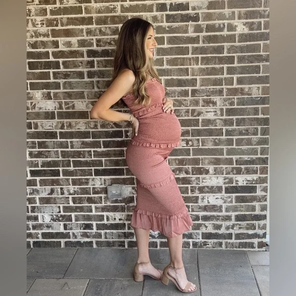 PinkBlush satin smocked bodycon midi dress nwot - Picture 14 of 15